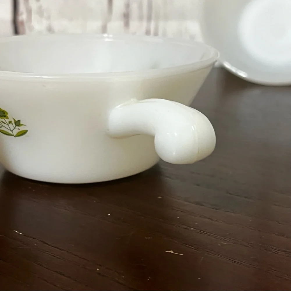 ANCHOR HOCKING Fire King ware Vintage White Soup Bowls with Green Floral Design - Picture 12 of 14